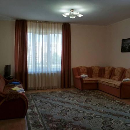 Apartments Domovik Просторная Квартира С Видом На Горы Mukaçeve Dış mekan fotoğraf