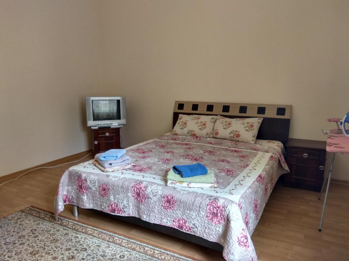 Apartments Domovik Просторная Квартира С Видом На Горы Mukaçeve Dış mekan fotoğraf